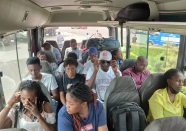 Délégation d'Abidjan en route pour Bouaké