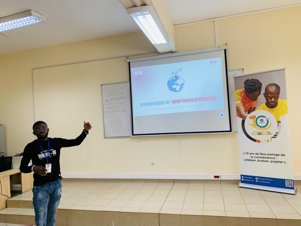 Valentin Nasibu, cofondateur de Wikimedia RD Congo expose sur le projet WIKIVOYAGE 